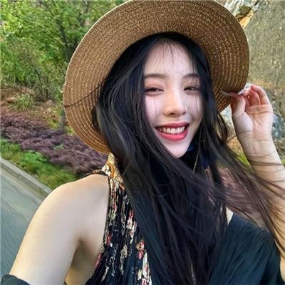 阳光灿烂的女人